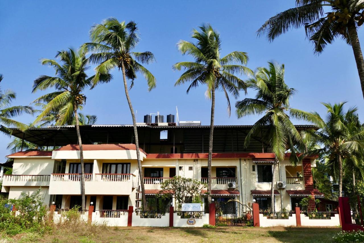 Shanu'S Seaside Inn - A Guesthouse, 100 Metres To Candolim Beach Kültér fotó