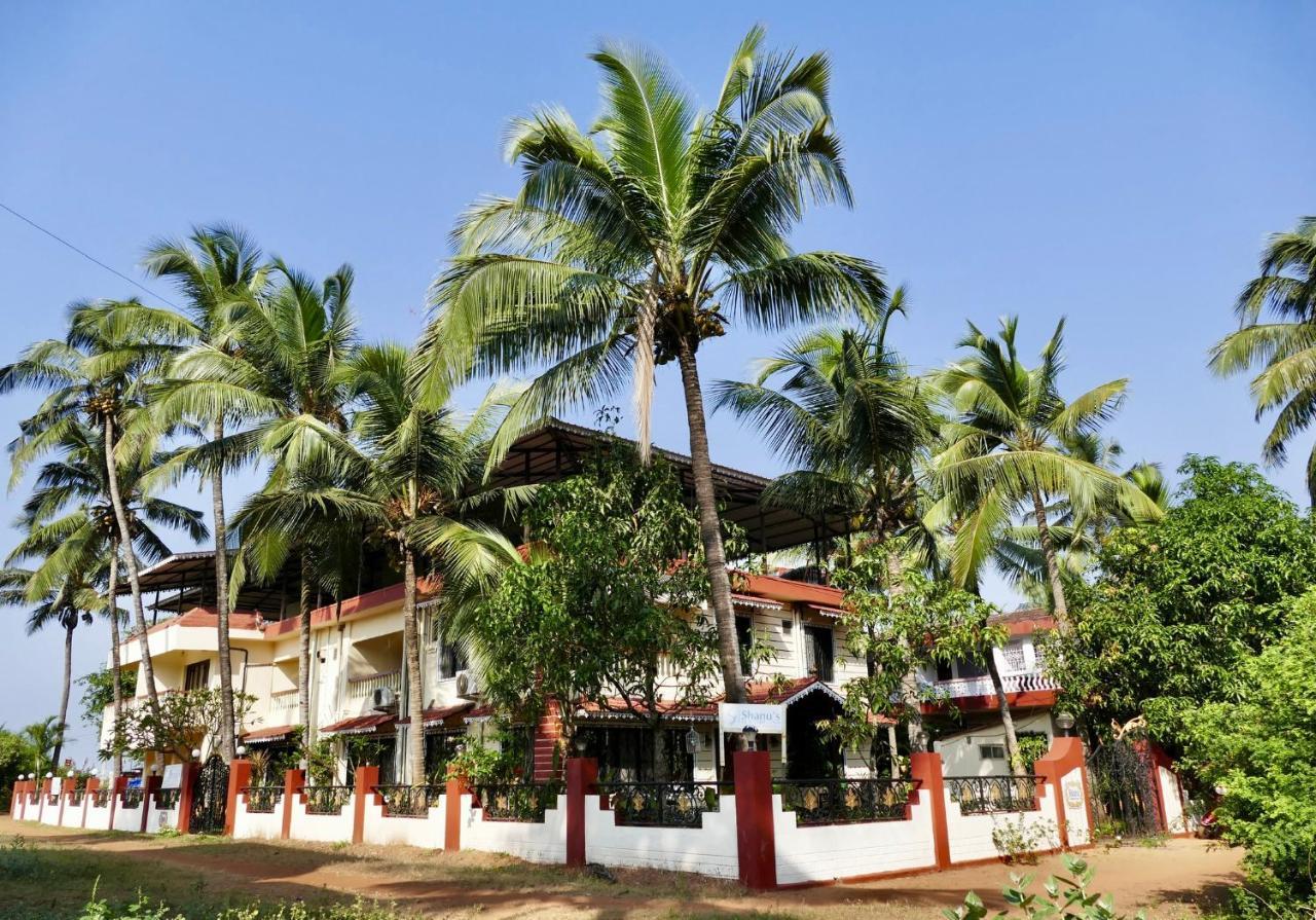 Shanu'S Seaside Inn - A Guesthouse, 100 Metres To Candolim Beach Kültér fotó